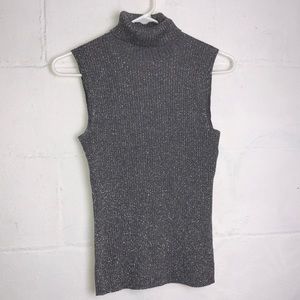 Cable & Gauge tank turtle neck shimmer blouse